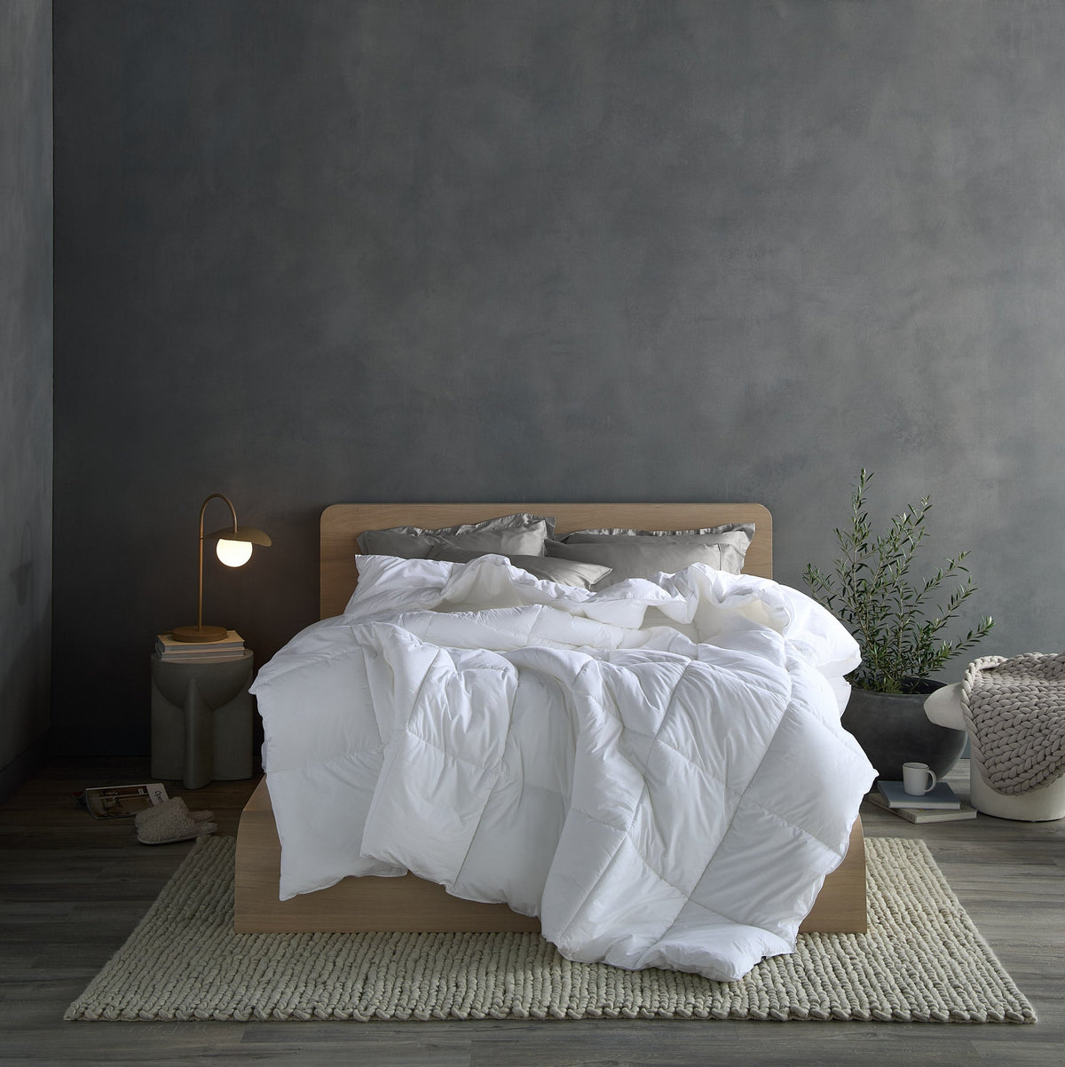 Standard Mattress Sizes (In Inches and Centimeters) - 2022 Edition ...