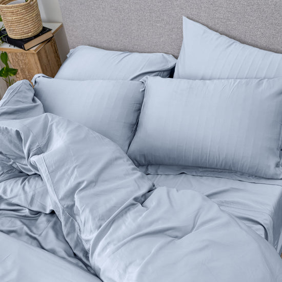 Sheet + Pillow Bundle / Arctic Blue