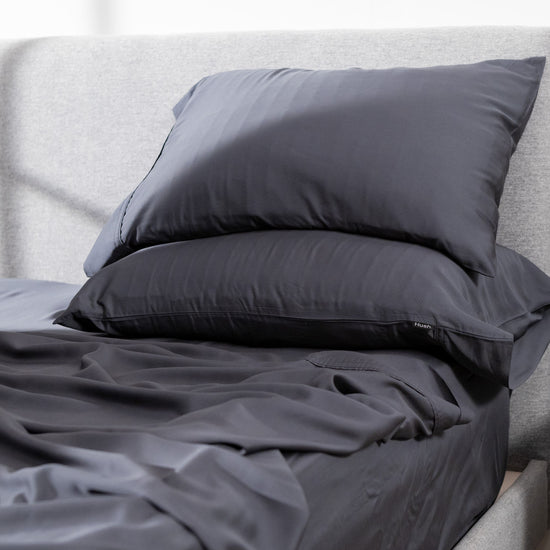How Heavy Should a Weighted Blanket Be? A Calculator, Chart, and Guide