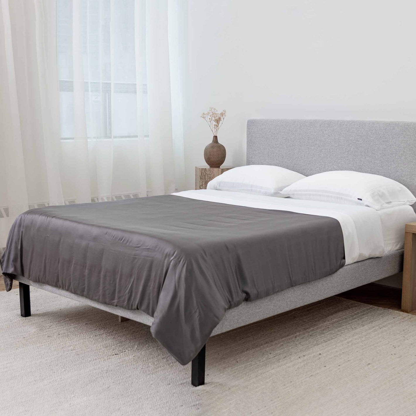 How Heavy Should a Weighted Blanket Be? A Calculator, Chart, and Guide