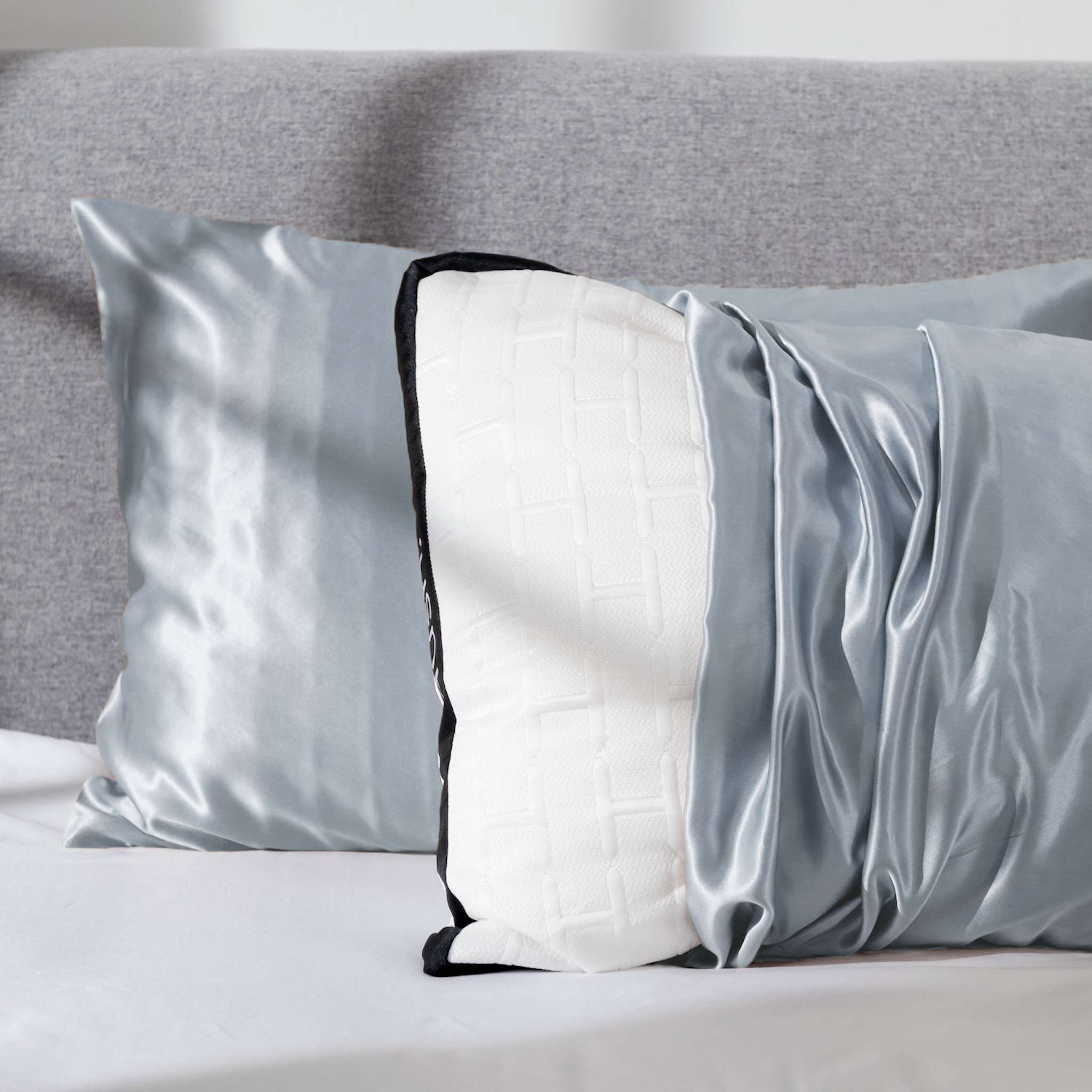 Hush Silk Pillowcase – Hush Blankets