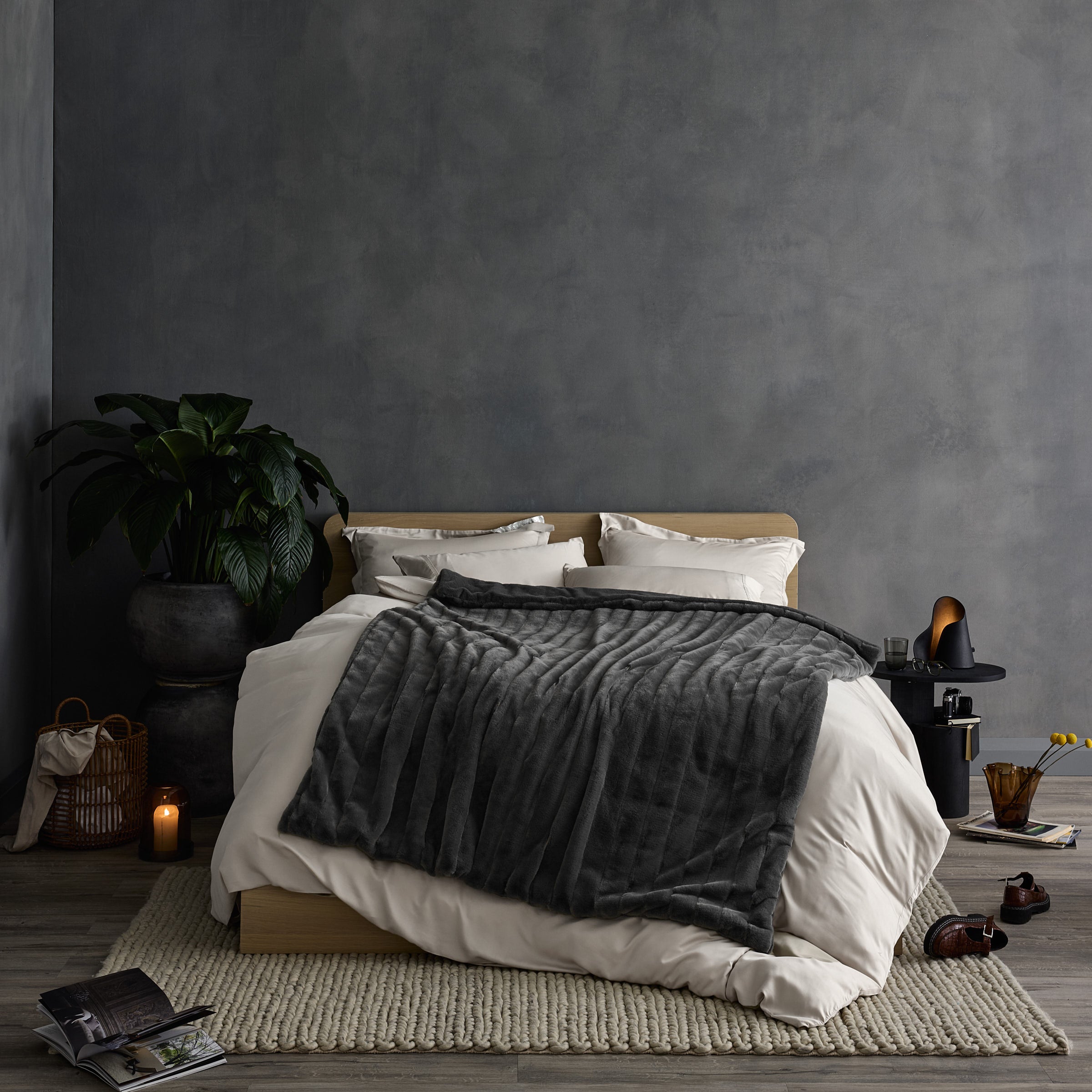 Plush Faux Fur Weighted Blanket